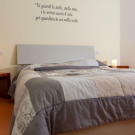 B&B Sotto Le Stelle ฟาโน ภายนอก รูปภาพ
