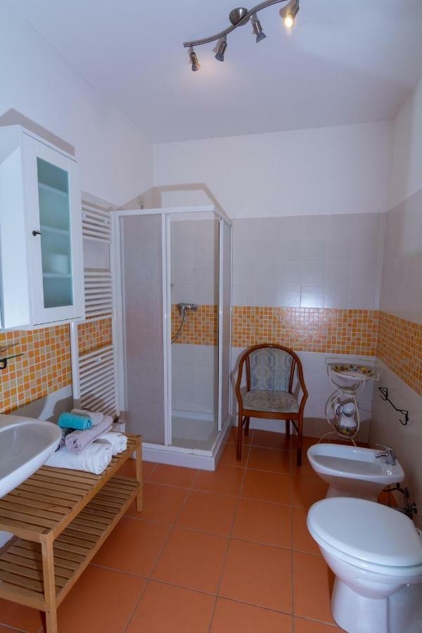 B&B Sotto Le Stelle ฟาโน ภายนอก รูปภาพ